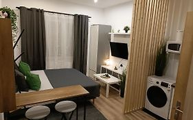 Studios tres chaleureux